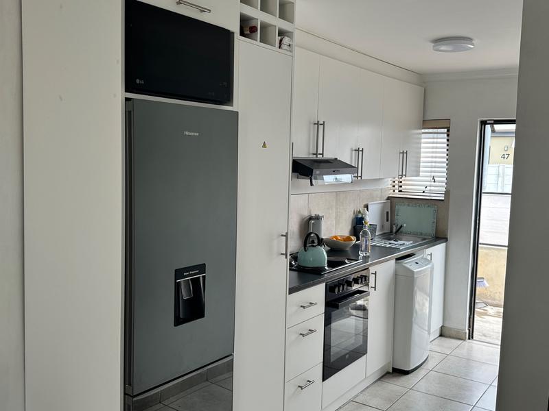 3 Bedroom Property for Sale in Blackheath Industrial Western Cape